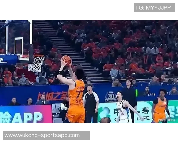 中国男篮若能拥有李弘权式锋线将更具竞争力李贤重难以防守的挑战